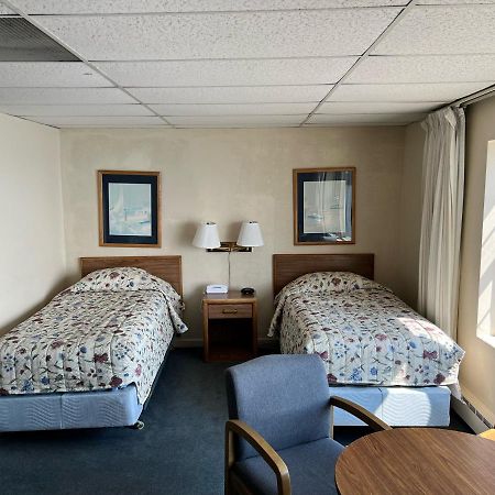 Shoreline Inn Grand Marais Ngoại thất bức ảnh