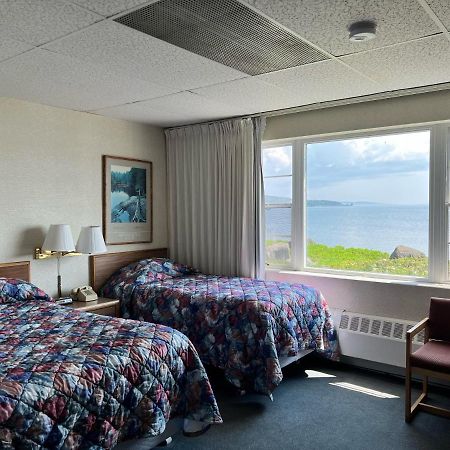 Shoreline Inn Grand Marais Ngoại thất bức ảnh