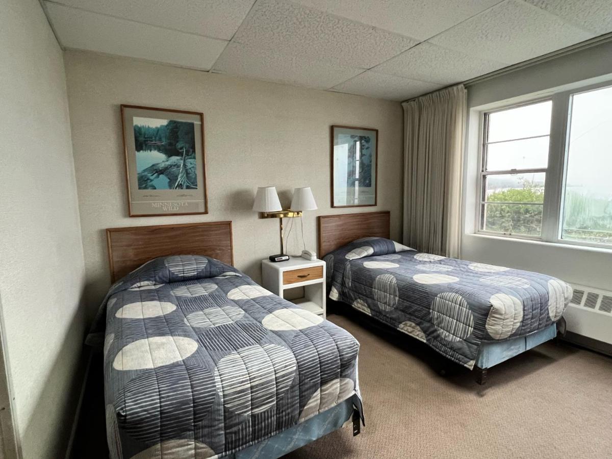 Shoreline Inn Grand Marais Ngoại thất bức ảnh