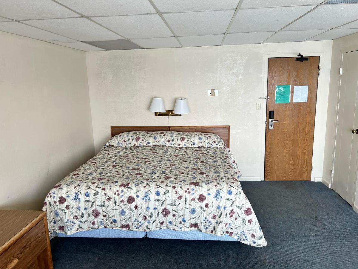 Shoreline Inn Grand Marais Ngoại thất bức ảnh